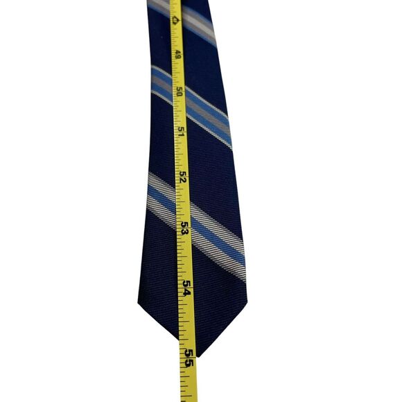 Vintage WOOLF BROTHERS COUNTESS MARA Tie Navy Blue Light Blue and Gray, Preowned - Picture 7 of 7